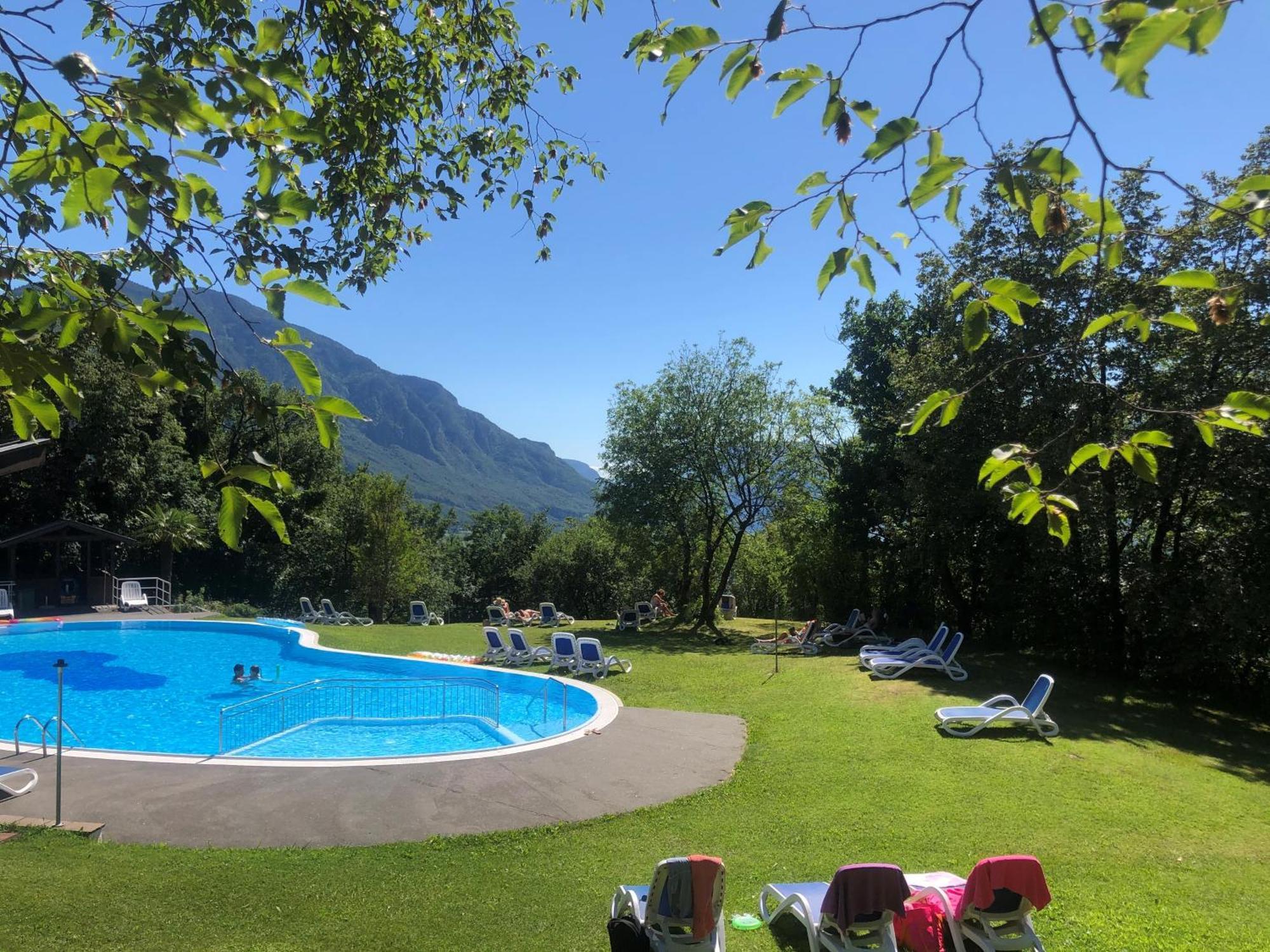 Hotel Tenz 2025 Montagna Bagian luar foto