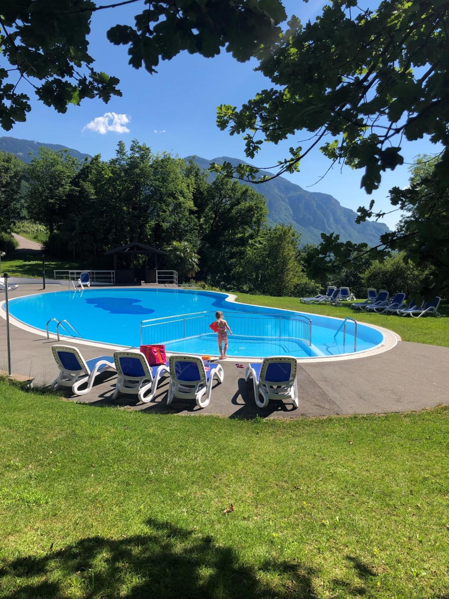 Hotel Tenz 2025 Montagna Bagian luar foto