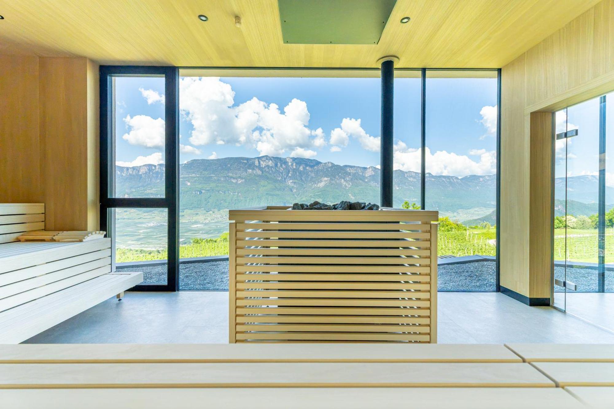 Hotel Tenz 2025 Montagna Bagian luar foto