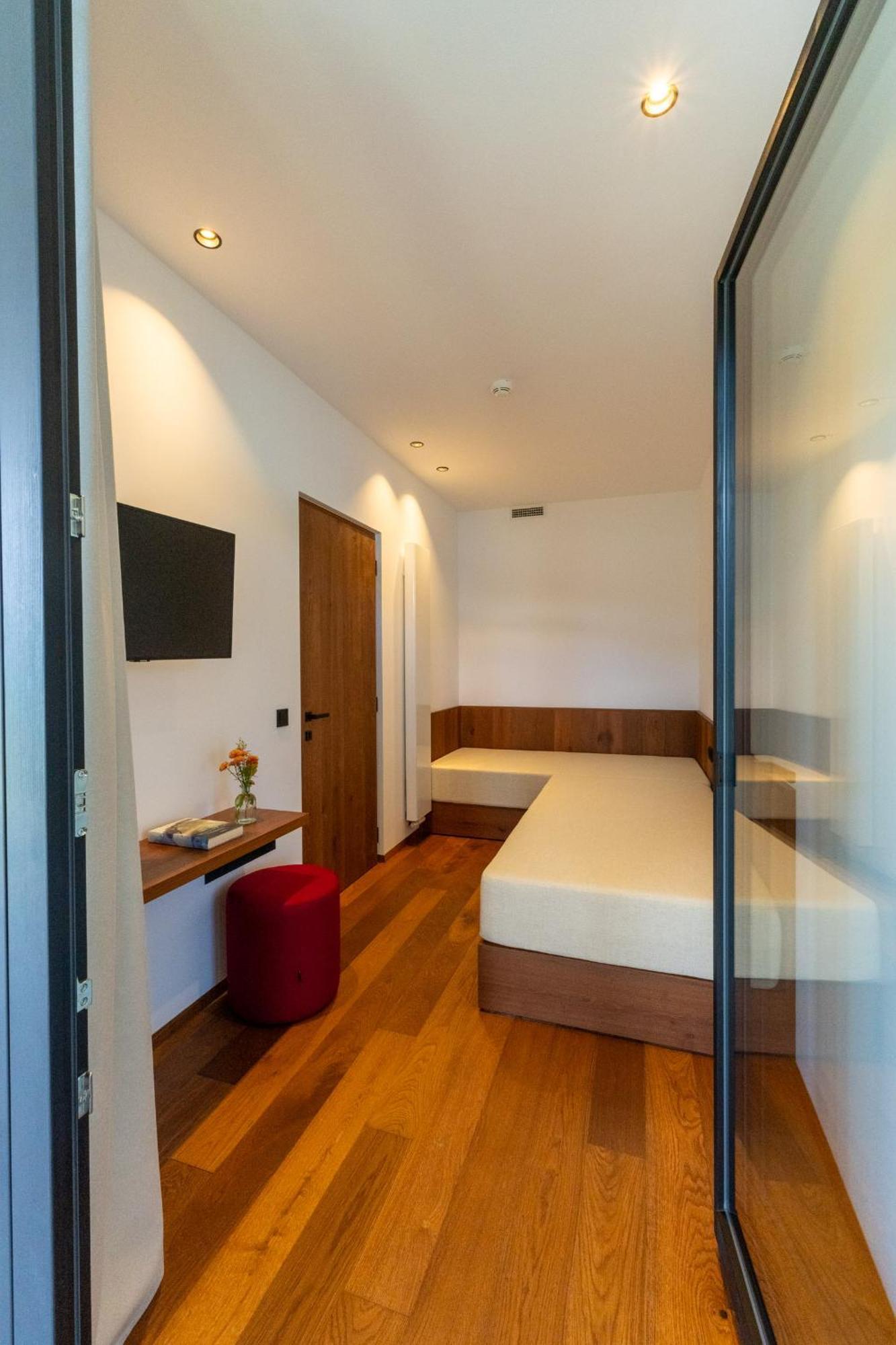 Hotel Tenz 2025 Montagna Bagian luar foto