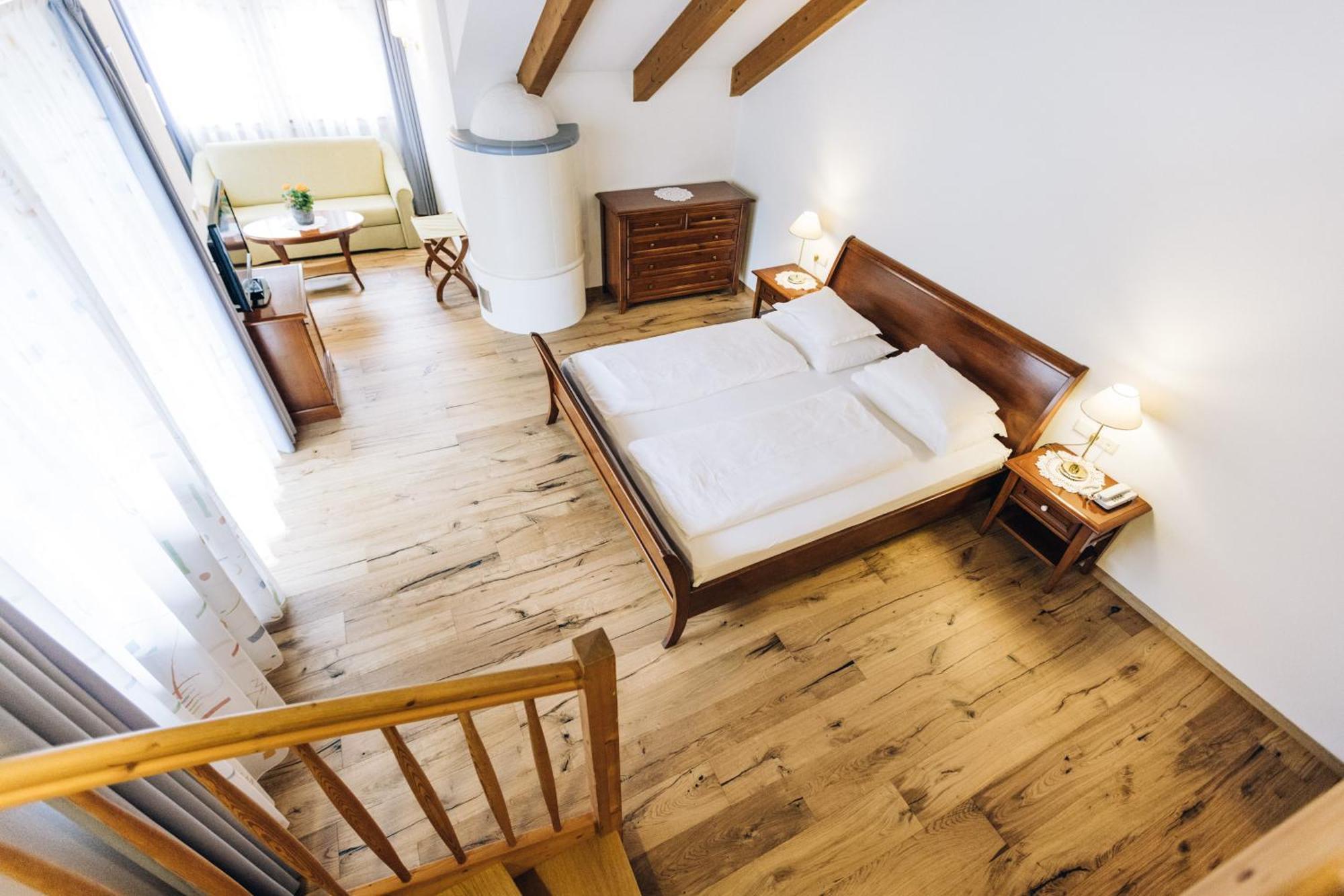 Hotel Tenz 2025 Montagna Bagian luar foto
